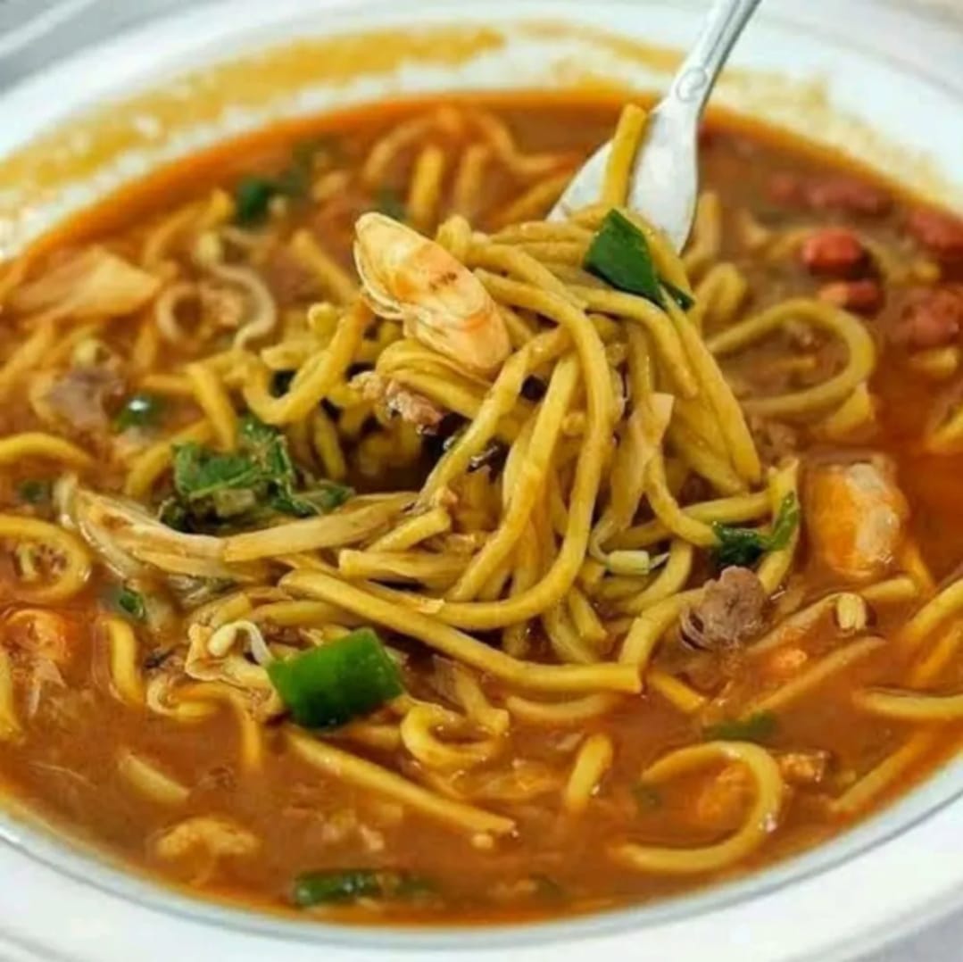 Mie Rebus